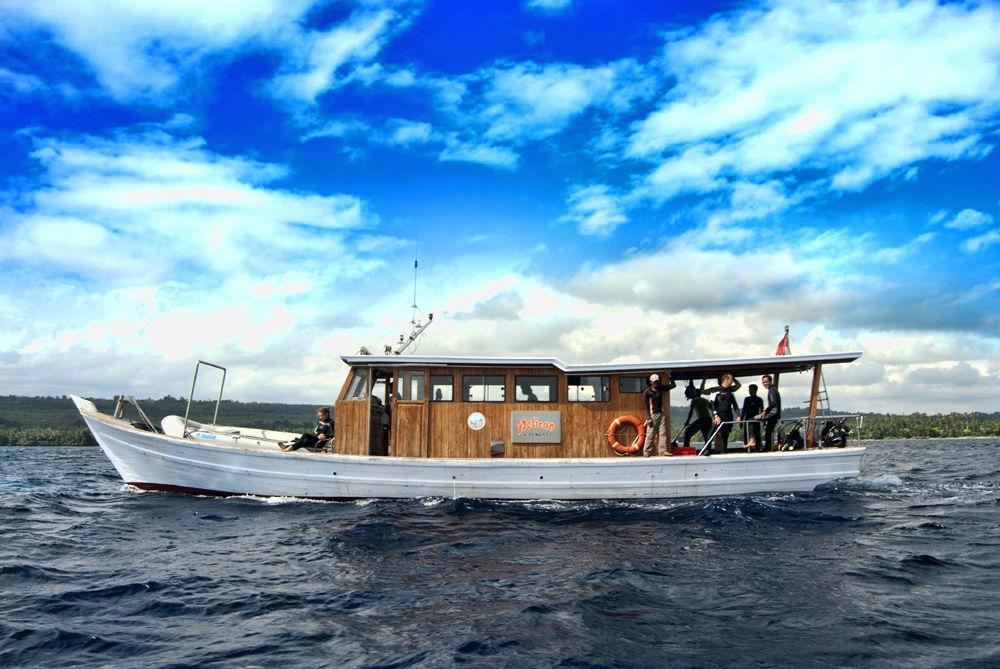 Wakatobi Patuno Diving And Beach Resort By Sahid Wanci Экстерьер фото